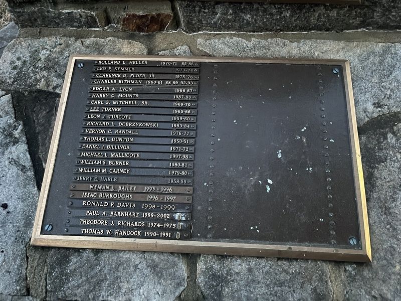 Veterans Memorial image. Click for full size.