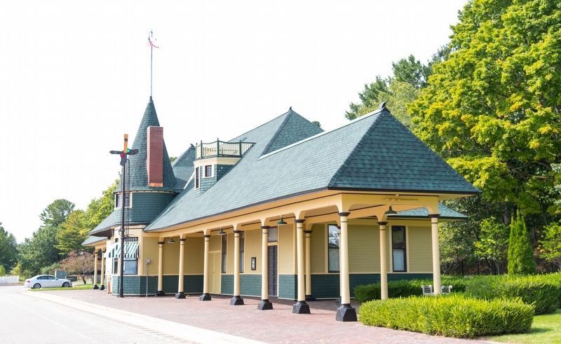 Charlevoix Train Depot image. Click for full size.