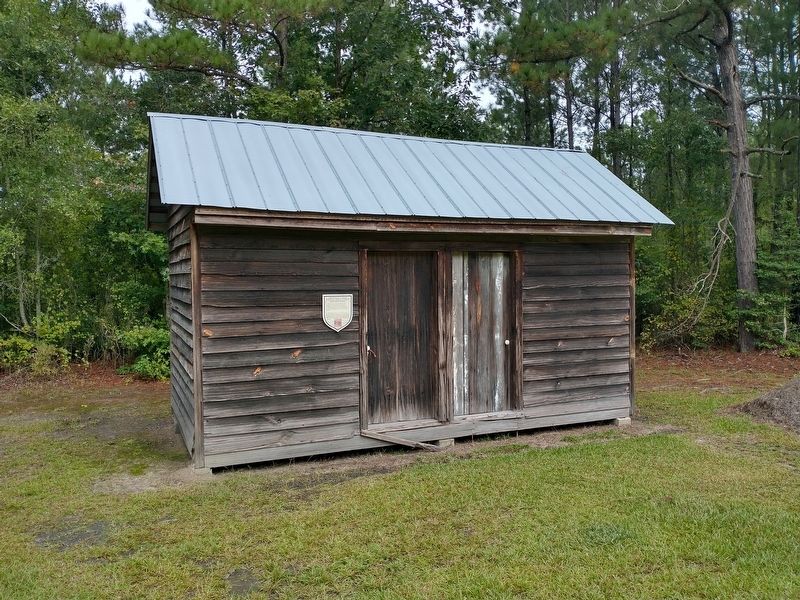 Smithwick Creek Primitive Baptist Church Baptismal House image. Click for full size.