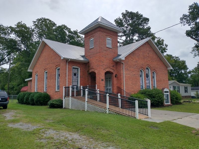 Everetts Christian Church image. Click for full size.