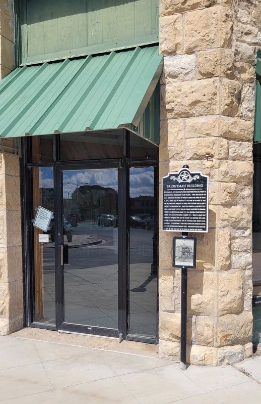 Entrance to the Brightman Building and Marker image. Click for full size.