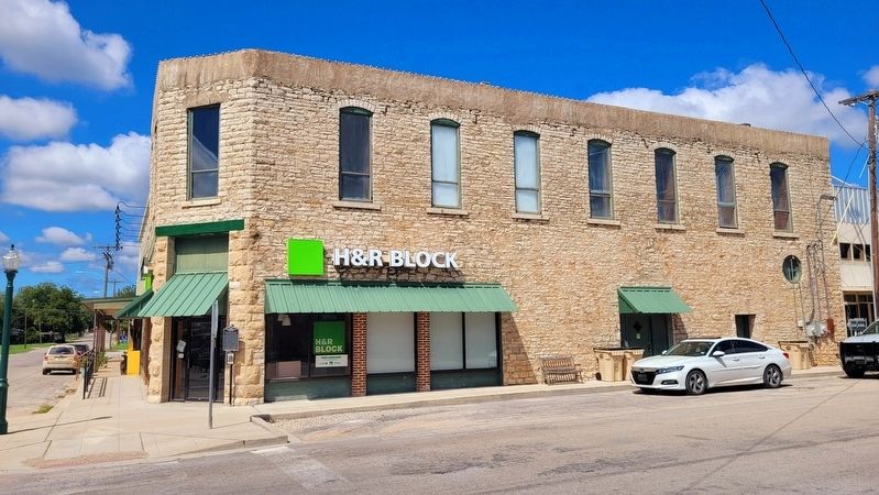 The view of the Brightman Building and Marker from across the street image. Click for full size.