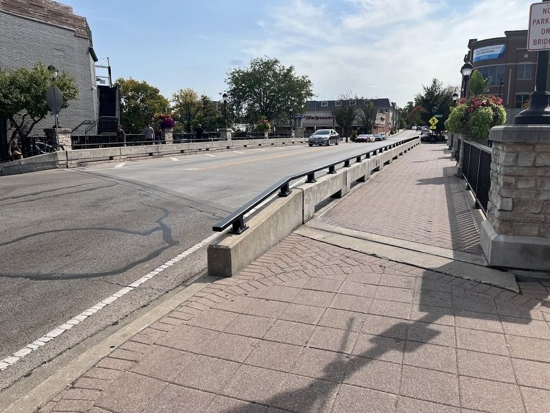 Today's Main Street Bridge image. Click for full size.