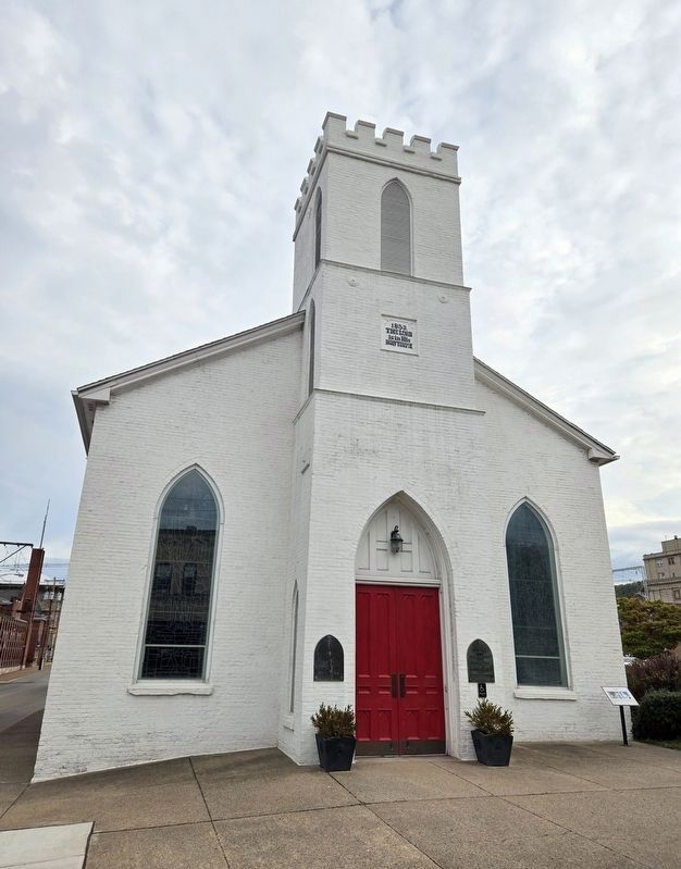 Christ Episcopal Church and Marker image. Click for full size.