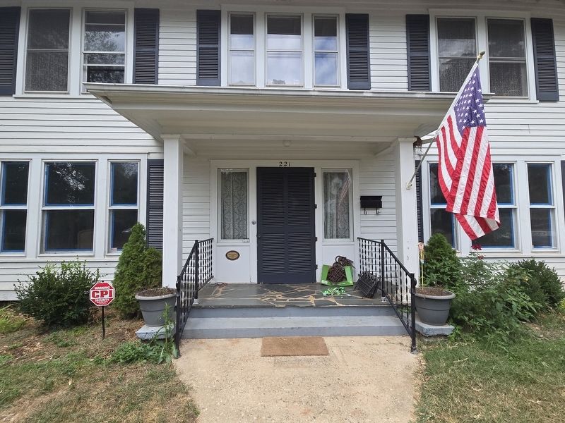 Front entrance of Murphy-McFarland House. Marker is to the lower left. Click for full size. Front entrance of Murphy-McFarland House. Marker is to the lower left image. Click for full size.
