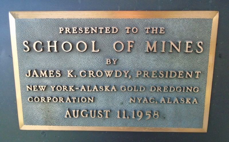 Model Dredge 1958 Presentation Marker image. Click for full size.