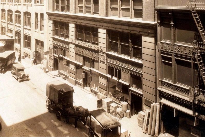 S.F.B. Morse plaque at the Spinning Wheel Building, 3-7 West 22nd Street, 1925 image. Click for full size.