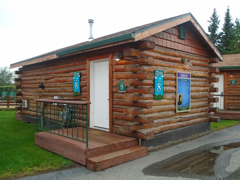 Kitty Hensley Marker on Cabin 8 image. Click for full size.