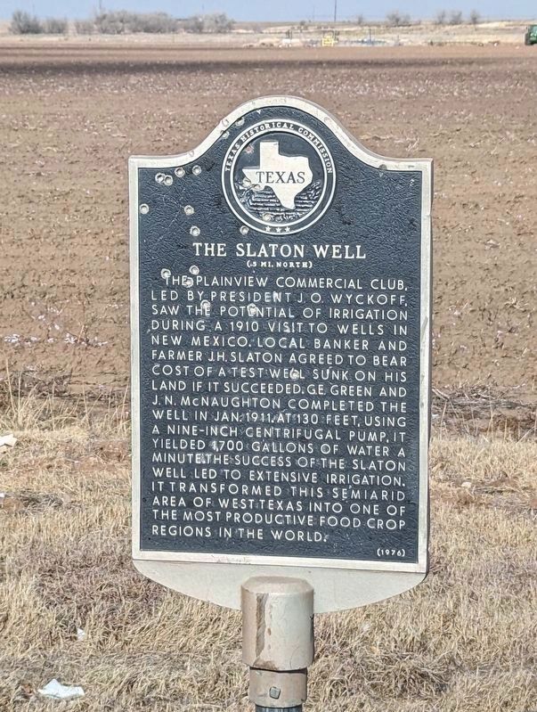 The Slaton Well Marker image. Click for full size.