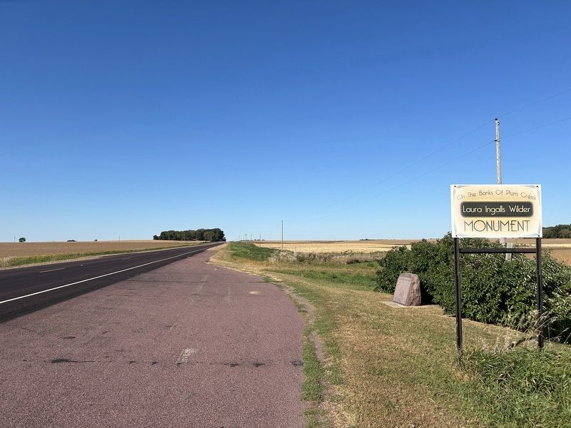 "On the Banks of Plum Creek" Marker, from the south image. Click for full size.