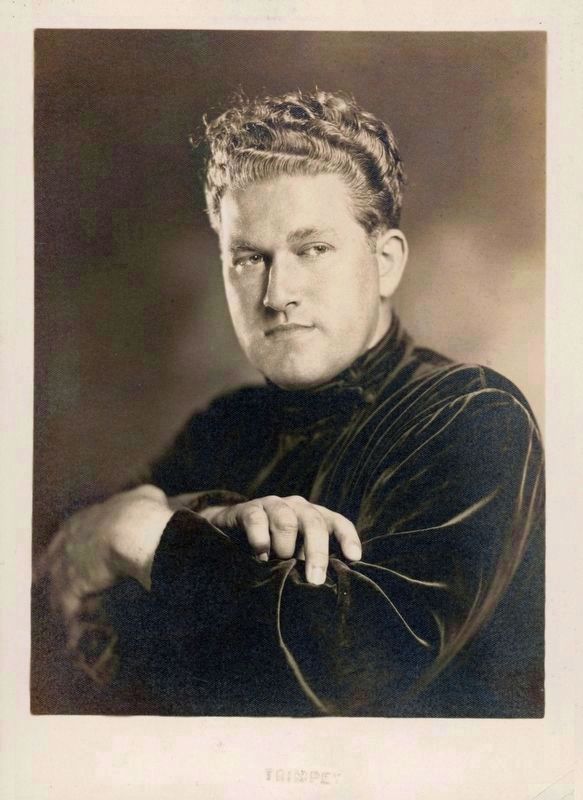 August W. Derleth (1909�1971) image. Click for full size.