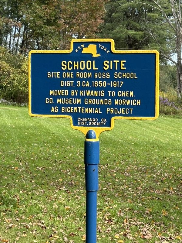 School Site Marker image. Click for full size.