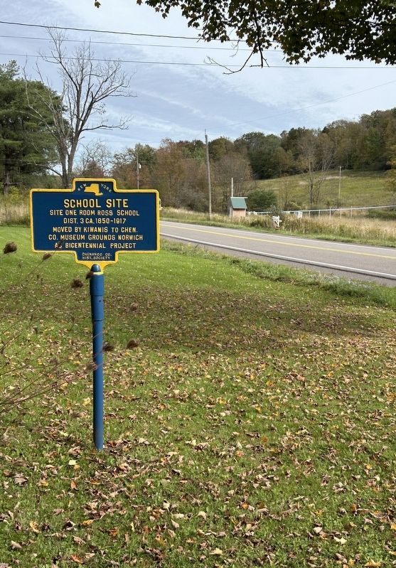School Site Marker image. Click for full size.