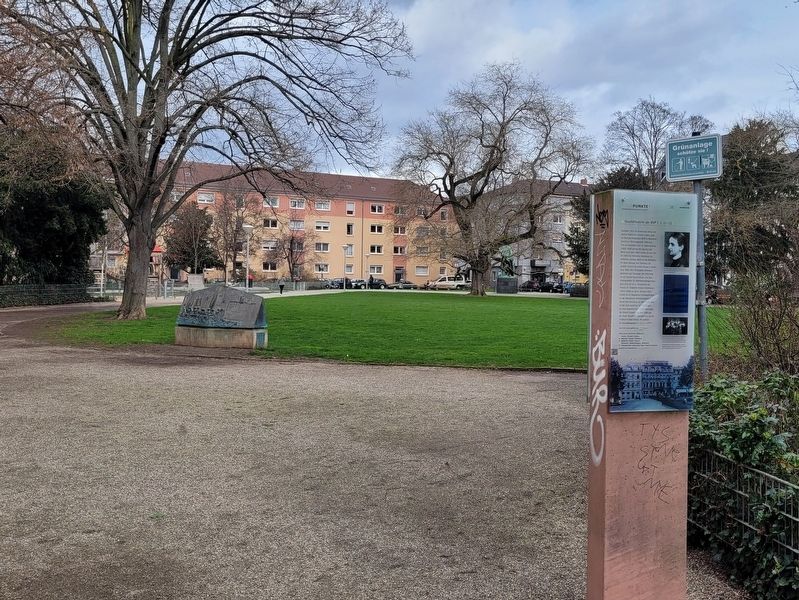 The view of the marker in the Schillerplatz. Click for full size. The view of the marker in the Schillerplatz image. Click for full size.