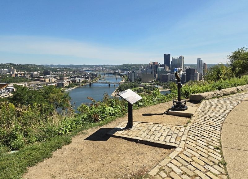 Mount Washington Marker. Click for full size. Mount Washington Marker image. Click for full size.