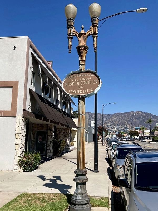Historic Street Light. Click for full size. Historic Street Light image. Click for full size.