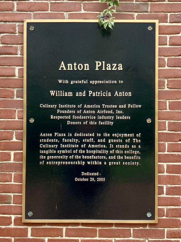 Anton Plaza Marker. Click for full size. Anton Plaza Marker image. Click for full size.