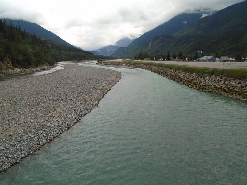 View NE from Skagway River Pedestrian Bridge Showing River's Gravel Base. Click for full size. View NE from Skagway River Pedestrian Bridge Showing River's Gravel Base image. Click for full size.