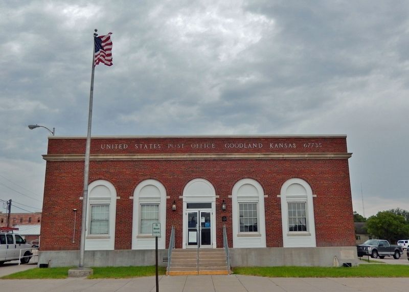 Goodland, Kansas Post Office (<i>south/front elevation</i>) image. Click for full size.
