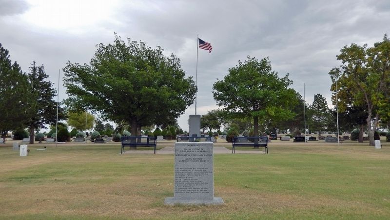 Memorial to the Victims of Plane Crash July 18, 1946 image. Click for full size.