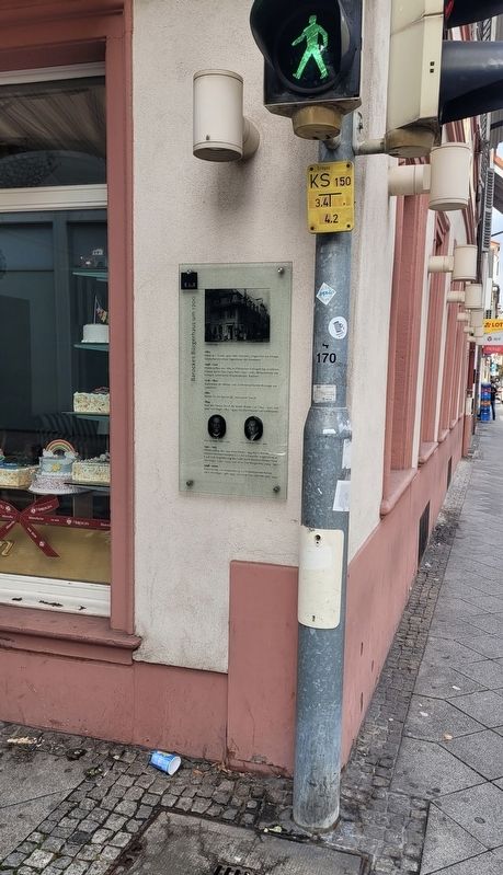 The marker on the corner of the building image. Click for full size.