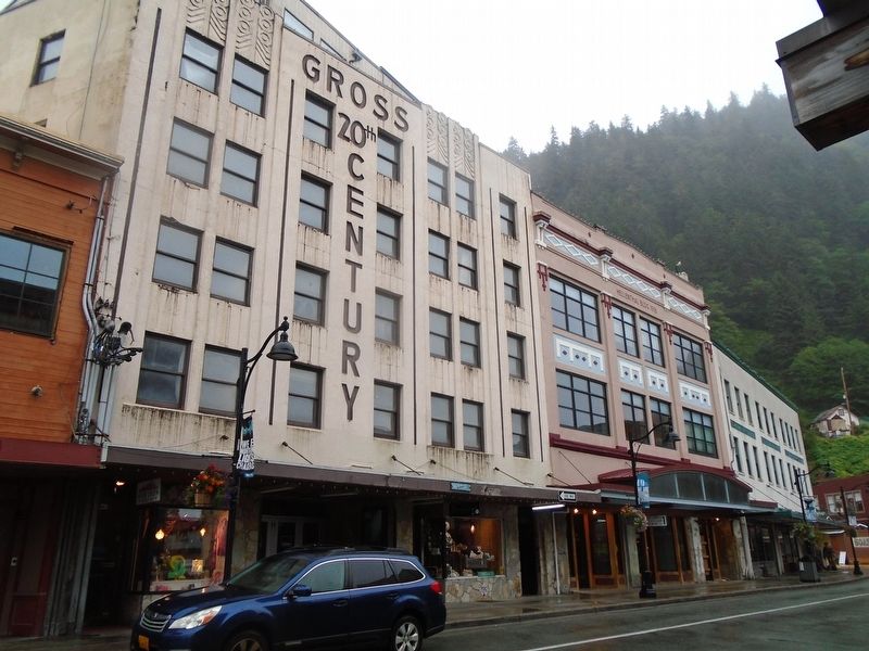 Gross and Hellenthal Buildings. Click for full size. Gross and Hellenthal Buildings image. Click for full size.