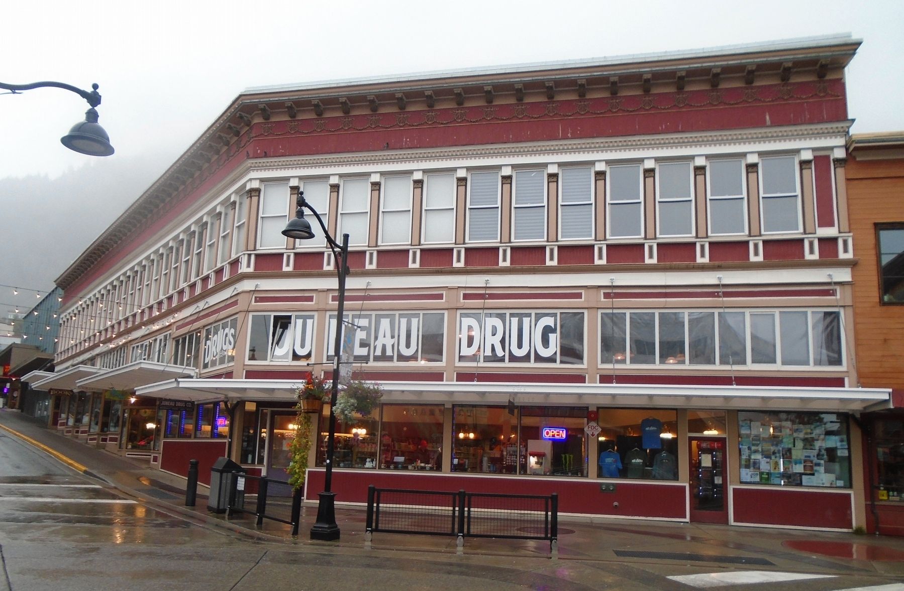 Valentine Building image. Click for full size.