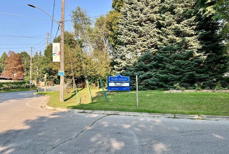 Entrance to the Bradley Museum image. Click for full size.
