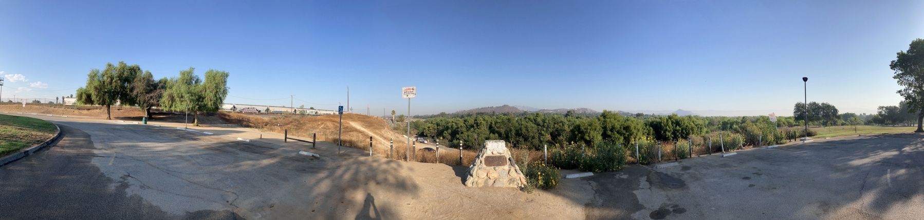 De Anza Trail Marker image. Click for full size.