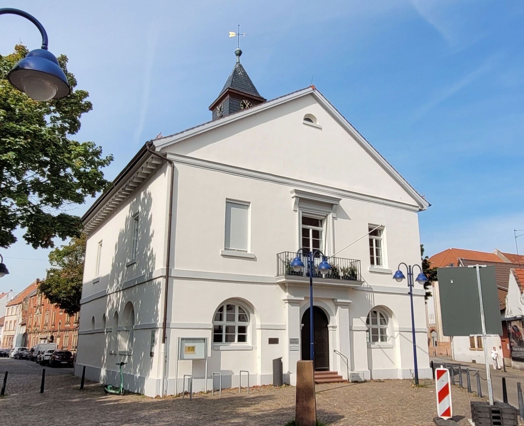 The Johann Benedict Lemaistre Marker is located on the left side of the front entrance to Rathaus. Click for full size. The Johann Benedict Lemaistre Marker is located on the left side of the front entrance to Rathaus image. Click for full size.