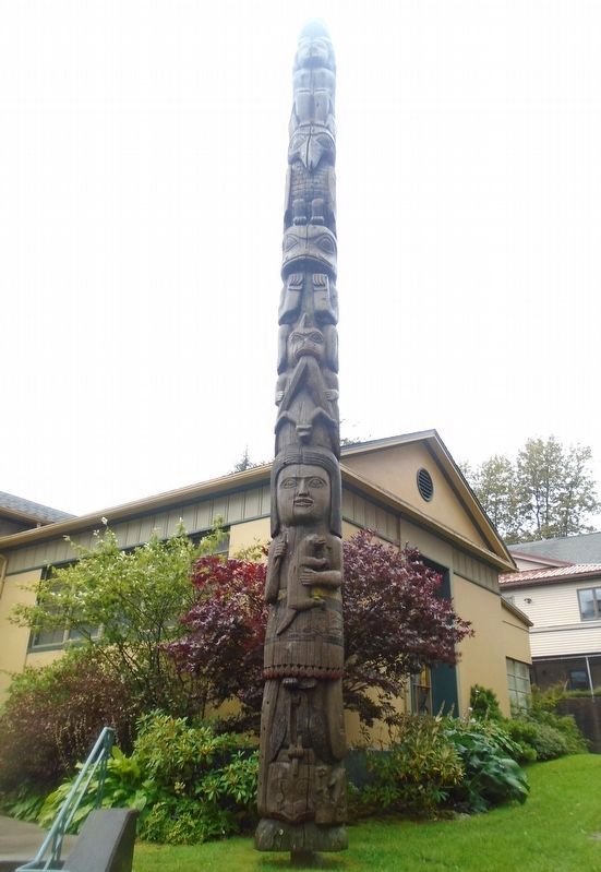 4-Story Totem. Click for full size. 4-Story Totem image. Click for full size.
