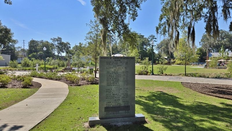 Revolutionary War Memorial (<i>north side</i>). Click for full size. Revolutionary War Memorial (<i>north side</i>) image. Click for full size.