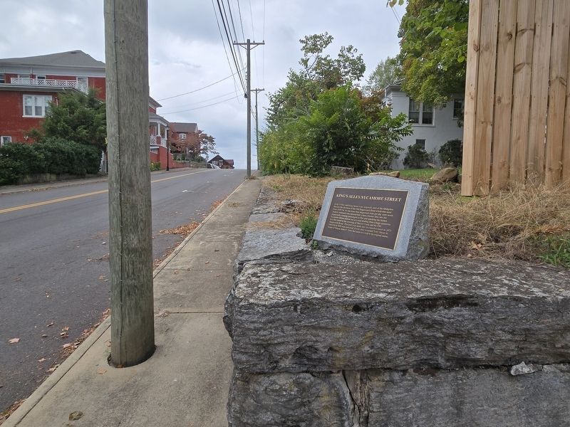 King's Alley/ Sycamore Street Marker looking west on Sycamore Street. Click for full size. King's Alley/ Sycamore Street Marker looking west on Sycamore Street image. Click for full size.