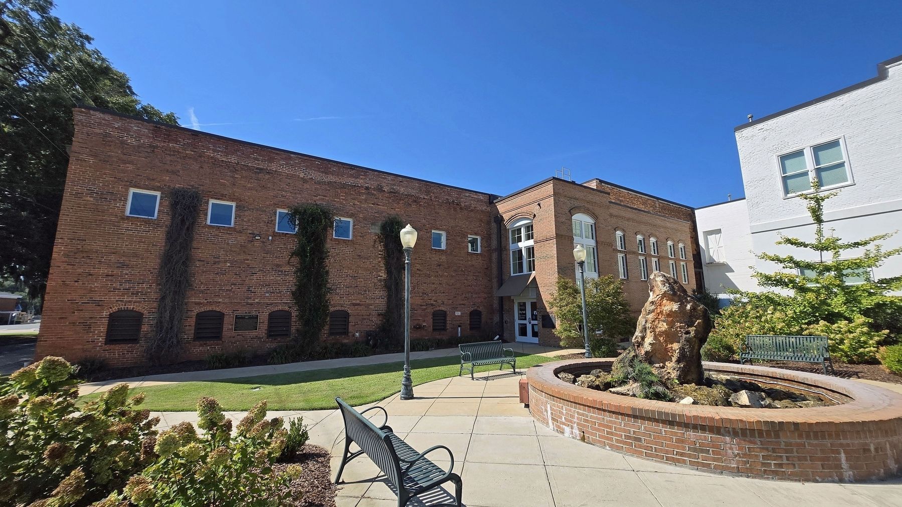 Luther H. Conyers, Jr. Plaza & Bainbridge City Hall. Click for full size. Luther H. Conyers, Jr. Plaza & Bainbridge City Hall image. Click for full size.