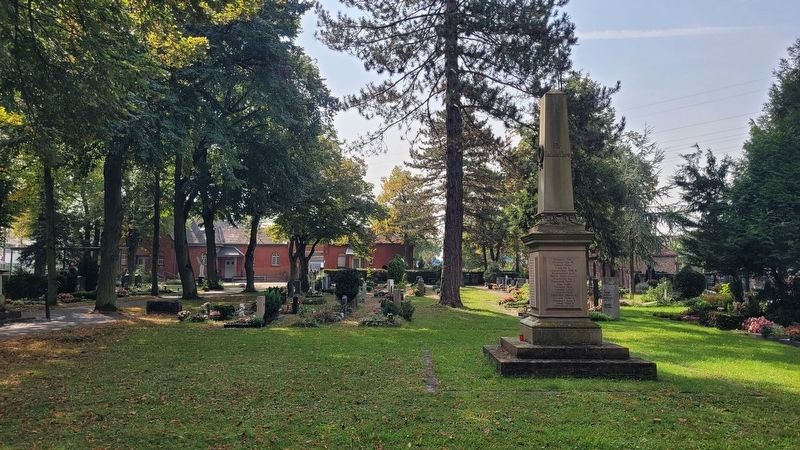 The view of the For Baden's Honor Memorial in the cemetery image. Click for full size.