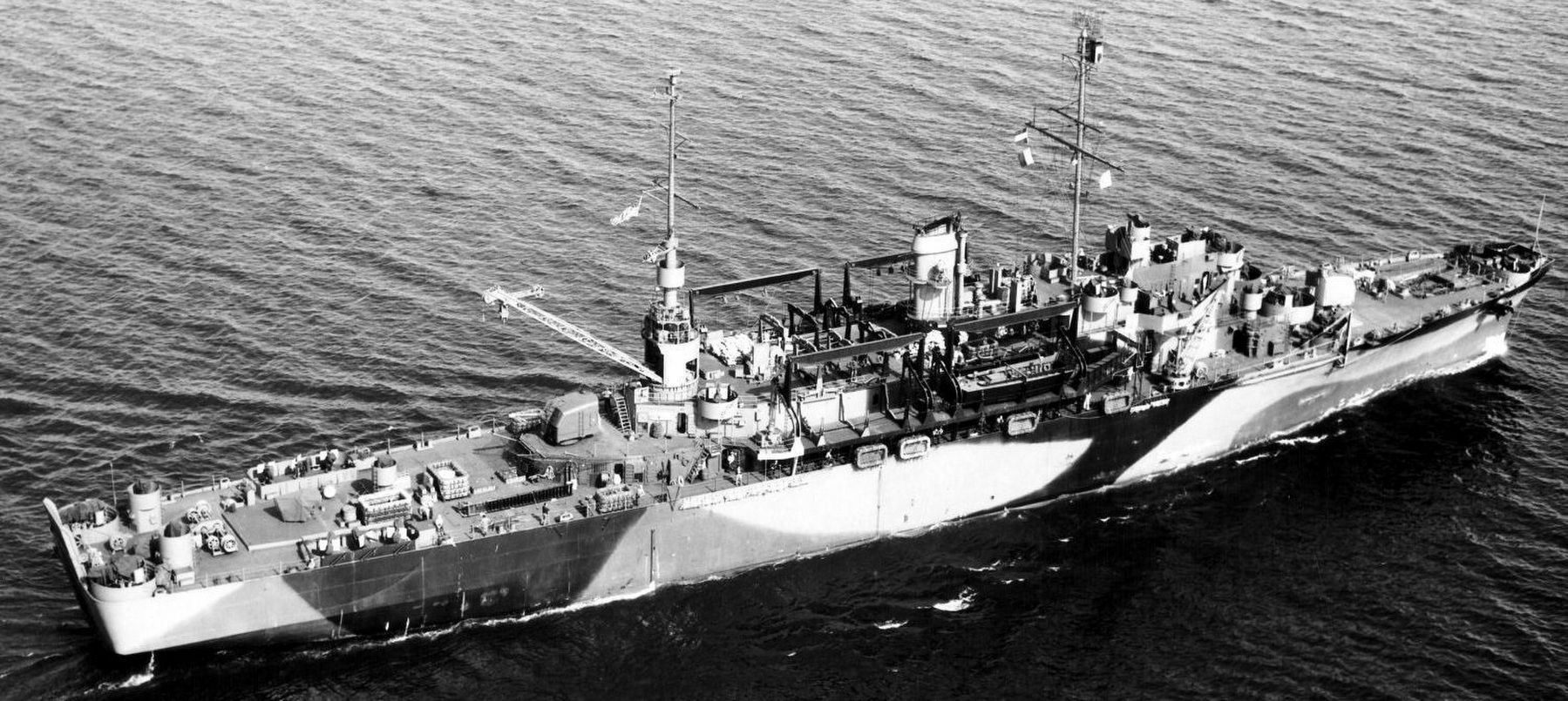 USS Montauk (LSV-6) image. Click for more information.