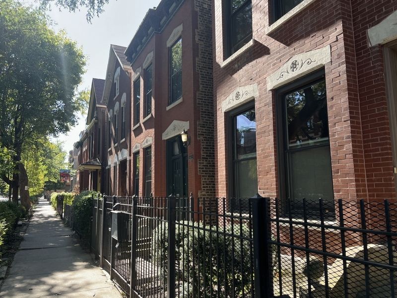 The 1000 N. block of Honore Street image. Click for full size.