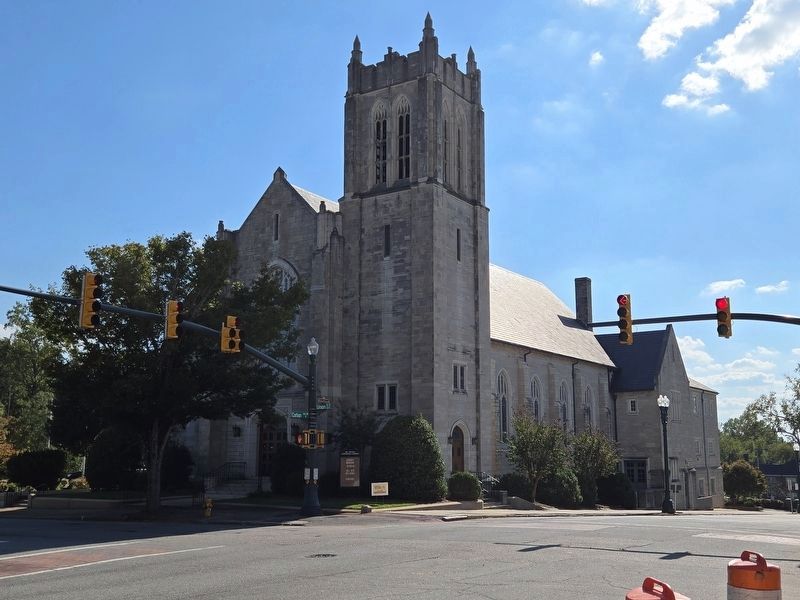 St. James Lutheran Church at Union St S and Corban Ave SW image. Click for full size.