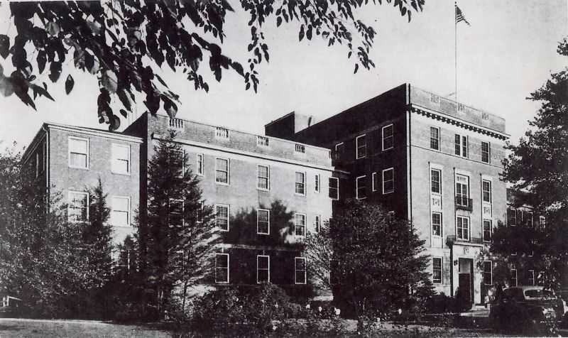 Harrisburg Polyclinic Hospital. Click for full size. Harrisburg Polyclinic Hospital image. Click for full size.