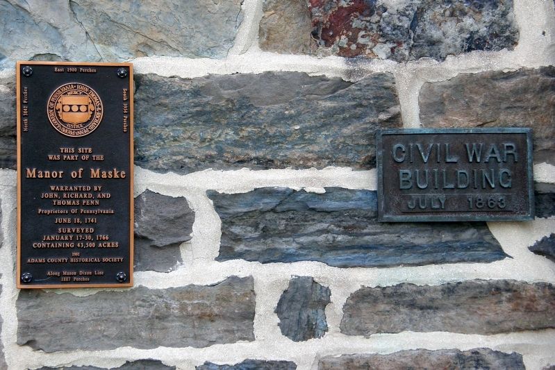 Manor of Maske and Civil War Building plaques image. Click for full size.