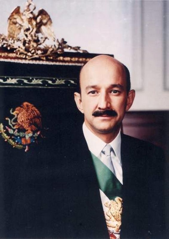 Carlos Salinas de Gortari image. Click for full size.