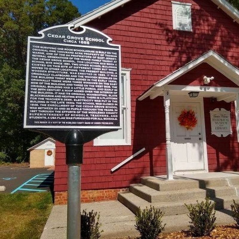 Cedar Grove School and Marker image. Click for full size.
