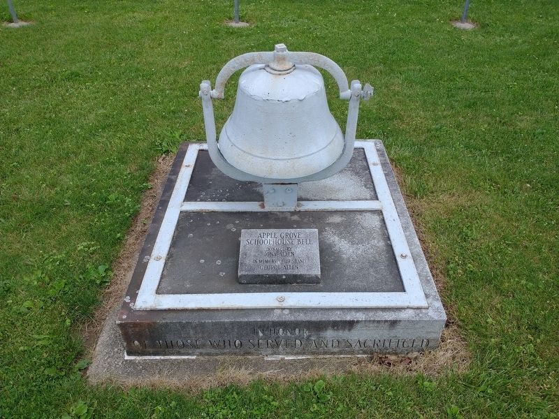In Memoriam Marker - Apple Grove School House Bell image. Click for full size.