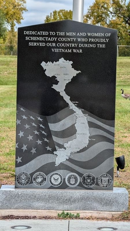 Schenectady County Vietnam Veterans Memorial image. Click for full size.