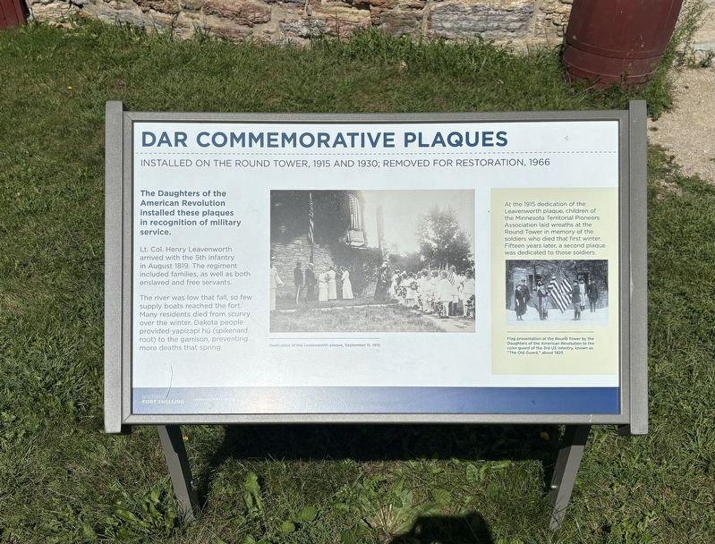 DAR Commemorative Plaques Marker image. Click for full size.