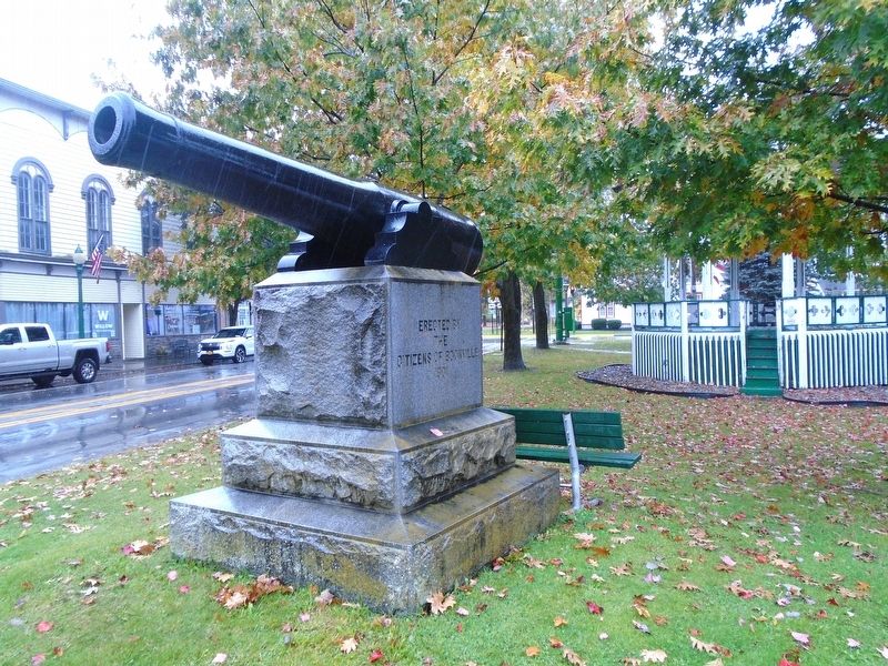 Civil War Memorial image. Click for full size.