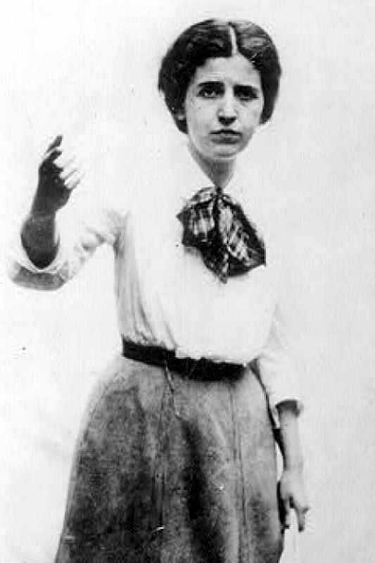 Elizabeth Gurley Flynn image. Click for more information.