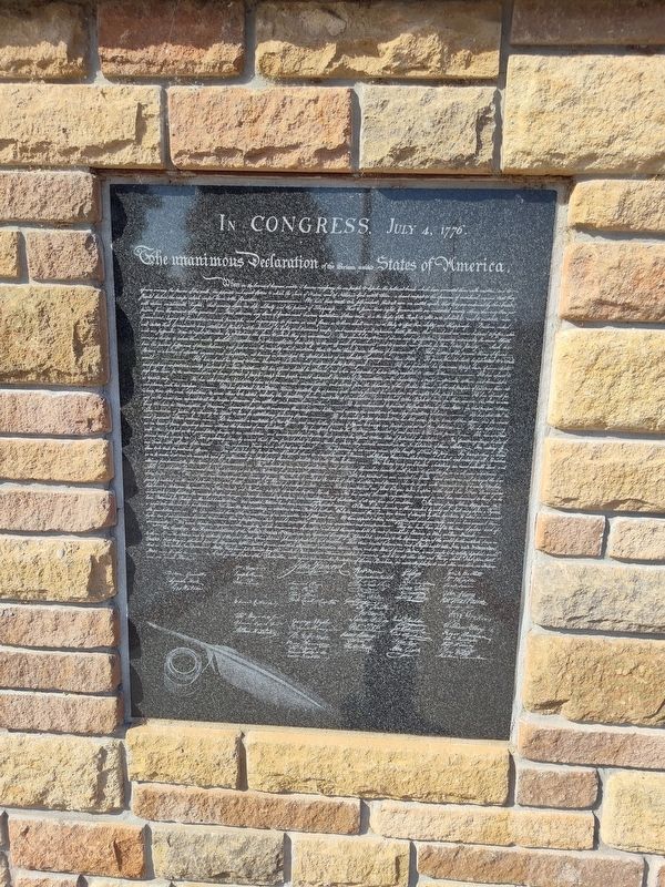 Hamilton Veterans Memorial image. Click for full size.