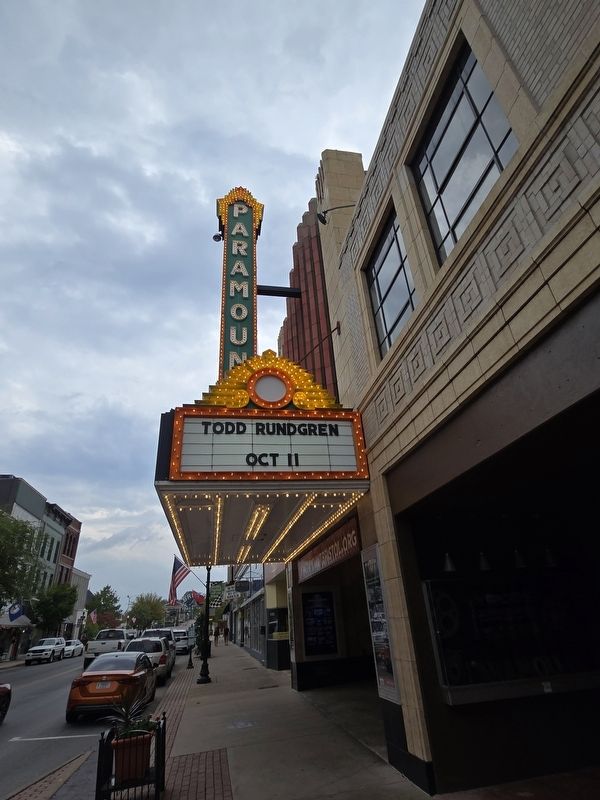 Paramount Theatre sign and marquee west view image. Click for full size.