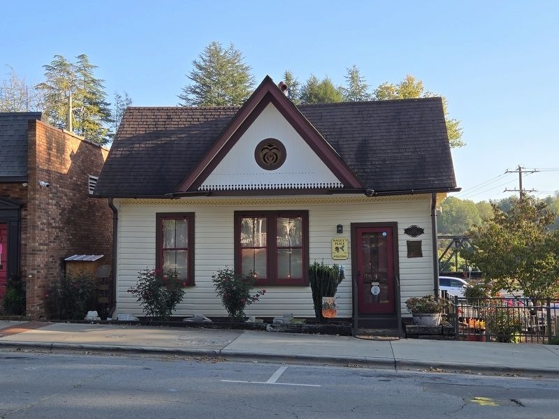 Full view of the former Elkin & Alleghany Railway Office. Click for full size. Full view of the former Elkin & Alleghany Railway Office image. Click for full size.